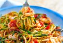 Spaghetti with Prawns and Seaweed